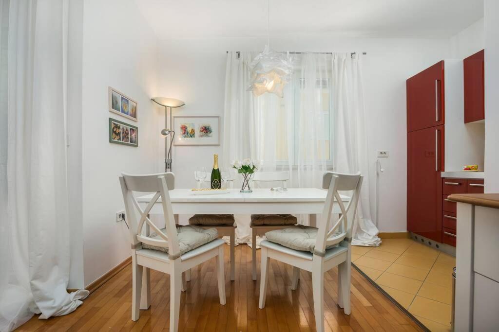 Apartamento Duplex + Garage Rovinj Exterior foto